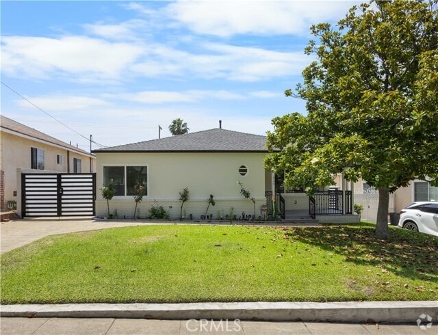 Building Photo - 826 E Olive Ave Rental