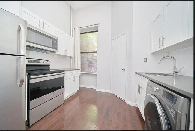Photo - 2 bedroom in NEW YORK NY 10036 Unit W1