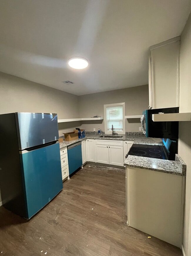 Photo - 3 Bedroom 2 Bath Home For Rent