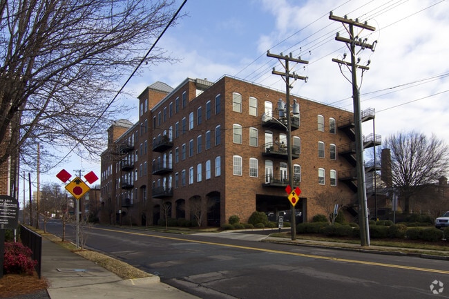 Primary Photo - Tar Branch Towers