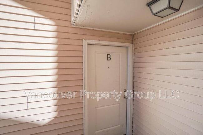 Photo - 4420 Gibbons St Unit B