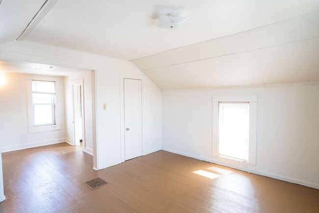 Photo - 1227 Green Bay St Unit 1225