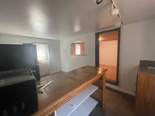 Photo - 702 Oak St Unit 7