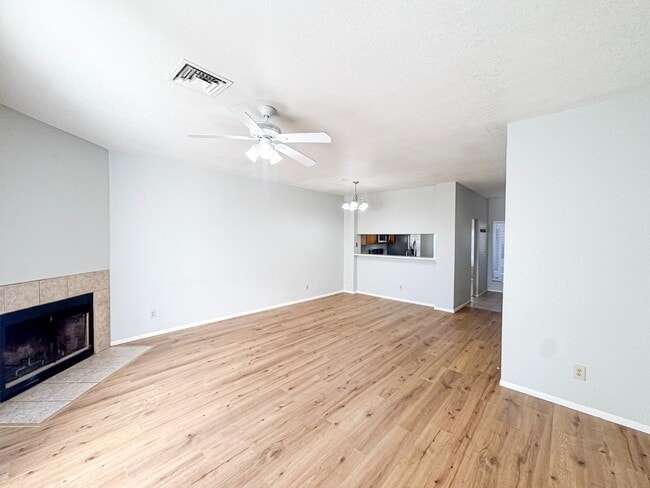 4114 E Union Hills Dr