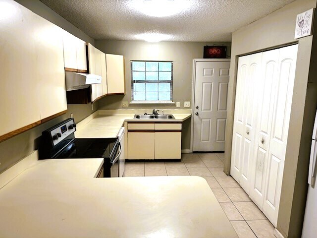 Photo - 6301 Delacy Rd