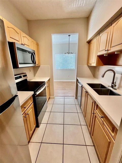 Photo - 7085 Nova Dr Unidad 311