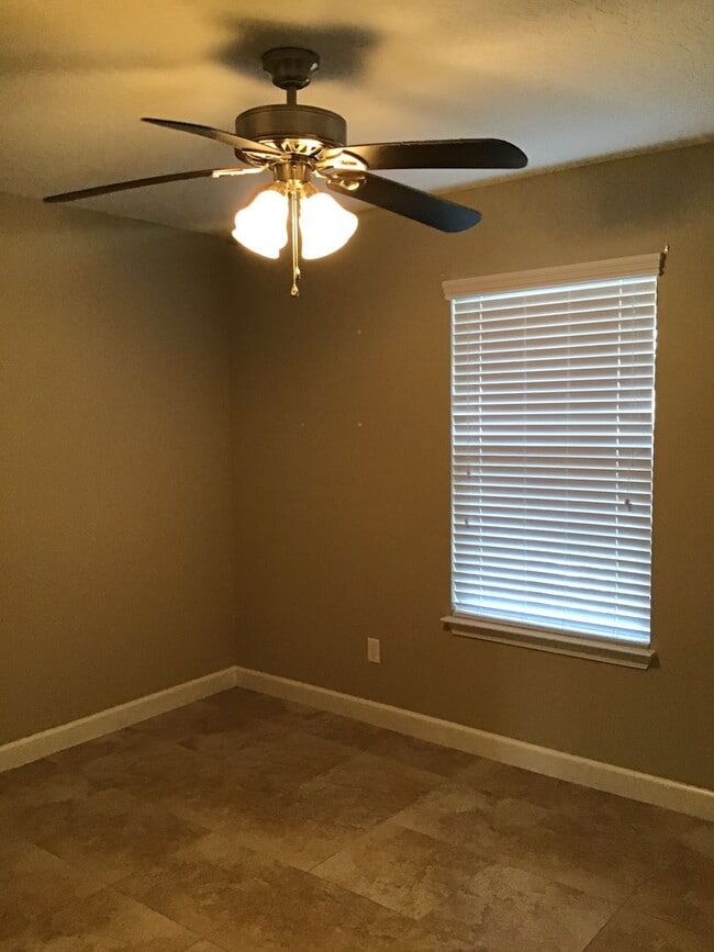 Photo - 3 Bedroom/ 2 Bath - Located Near the Bay & Walking Distance to Publix