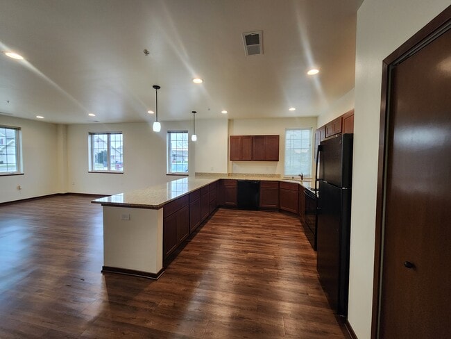 1 Bedroom | 1 Bathroom - The Commons of Foxboro