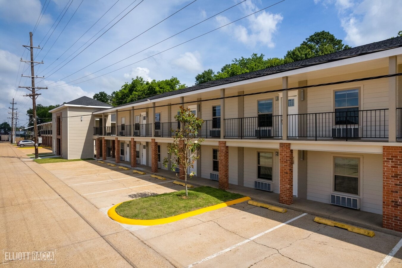 Photo - 3801 Halsey St Unit Apt 209