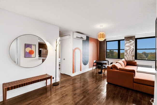 Building Photo - 5450 Wissahickon Ave Rental