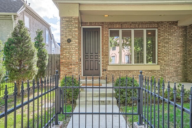 Photo - 247 S Garfield St