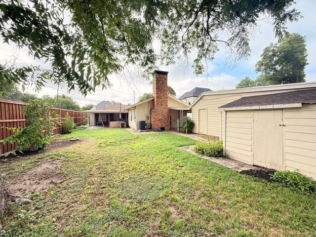 Photo - 837 Northwood Rd