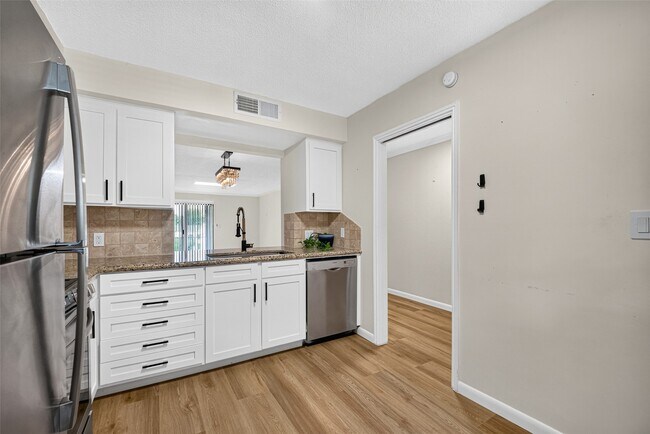 6547 Bayou Glen Rd Unit 6547