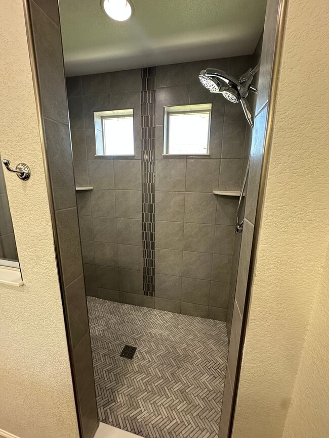 Photo - Great 2-story with a 3-car garage Available NOW!
