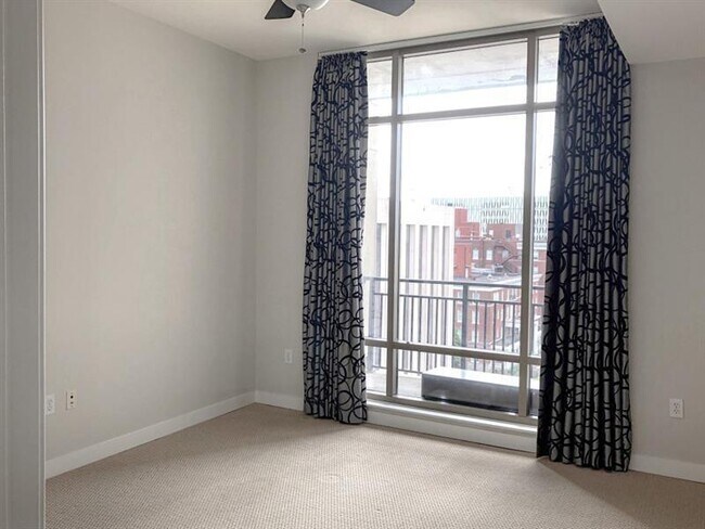 Photo - 565 Peachtree St NE Unit 1104