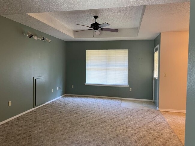 Photo - 123 Stone Dr