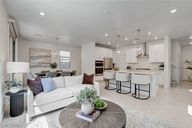 Photo - 1581 Crowned Eagle St