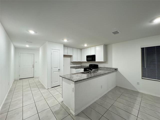 Photo - 1520 Bluffview Dr