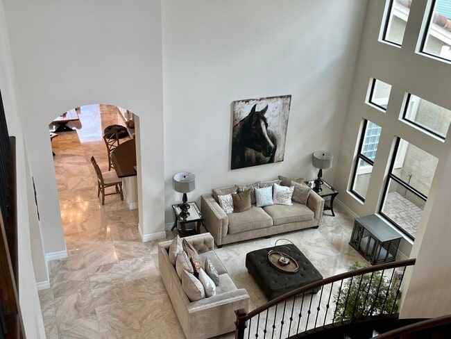 Photo - 16831 Pavilion Way