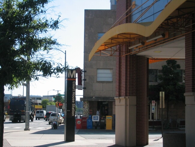 16th Street Apartments