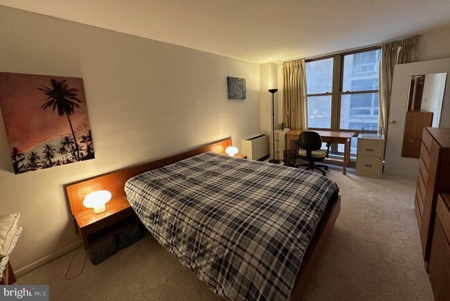 Photo - 1260 21st St NW Unidad 309