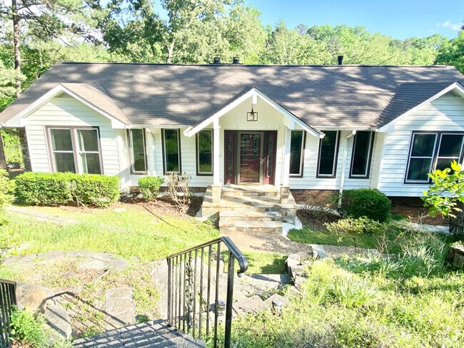 Building Photo - 2435 Indian Lake Dr Rental
