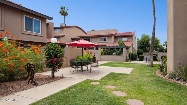 Photo - 5601 N 79th St