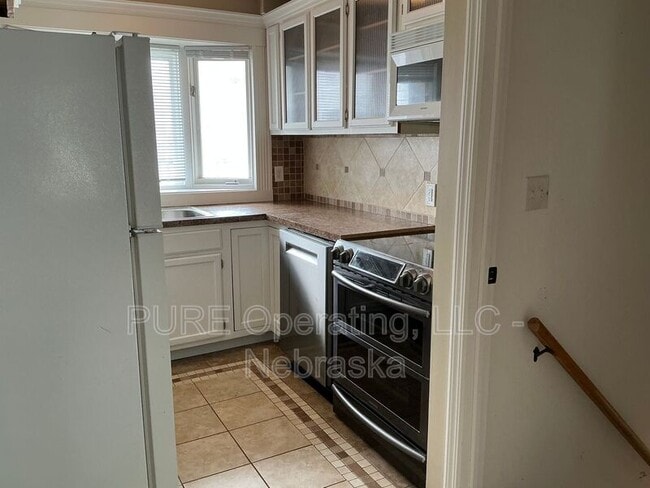 Photo - 3500 N 60th St