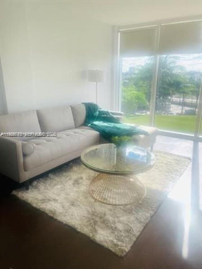 Photo - 10275 Collins Ave Unit 10275 Collins Ave appt 327
