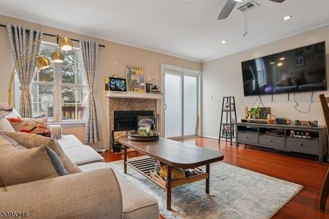 Photo - 10 De Palma Ct