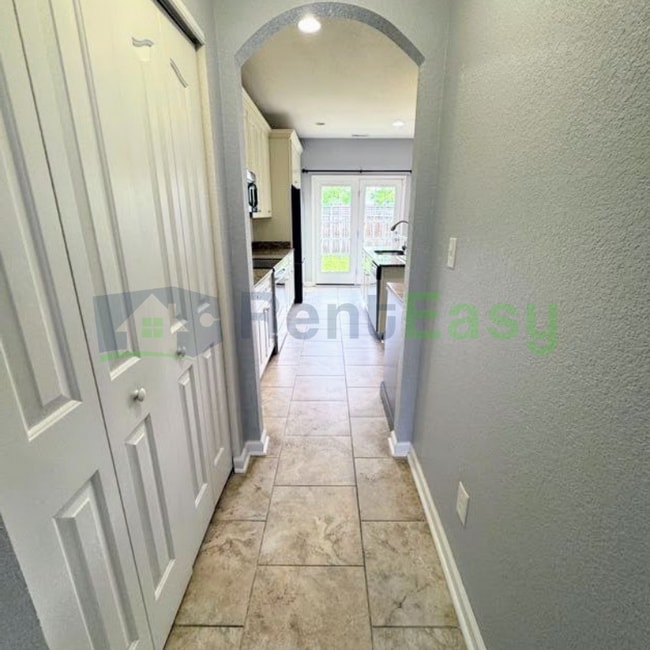Photo - 418 Munden Ave