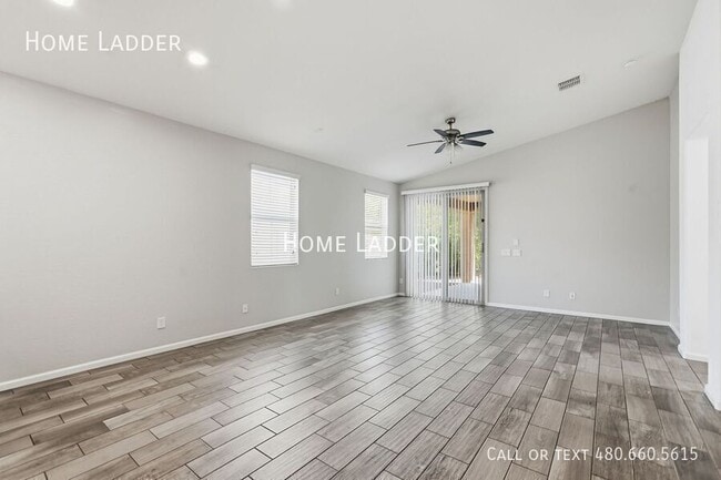 Photo - 3234 E Dogwood Pl
