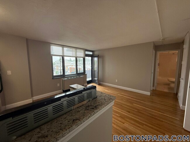 Photo - 125 Trapelo Rd Unit 33