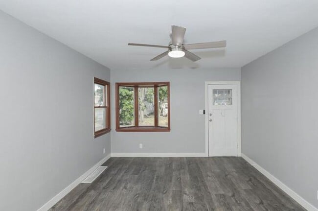 Photo - Two Bedroom House with Two Car Garage