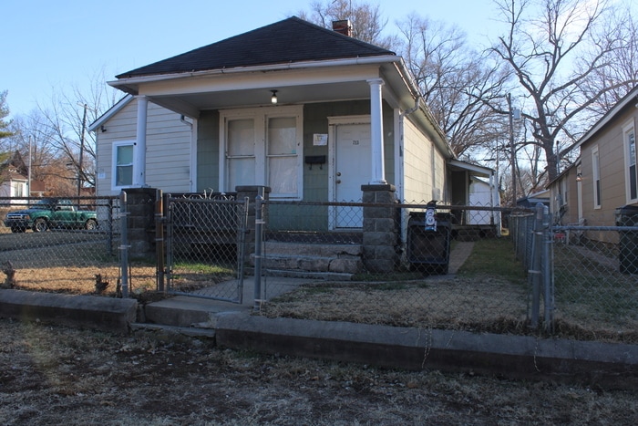 Photo - 713 Pottawatomie St