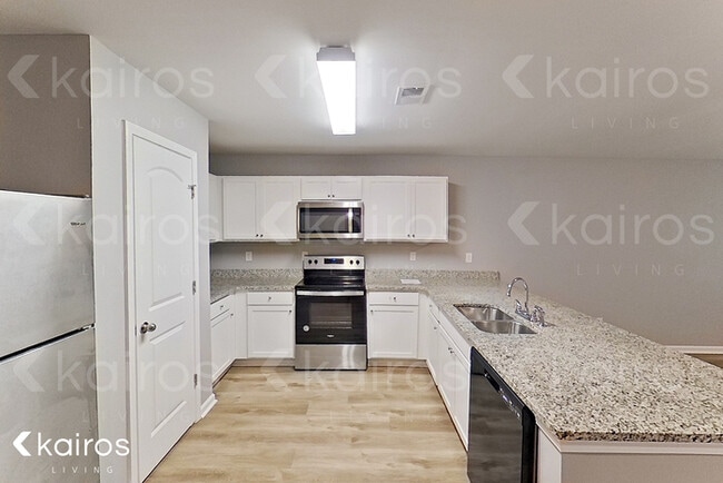 Photo - 236 Fox Chase Wy