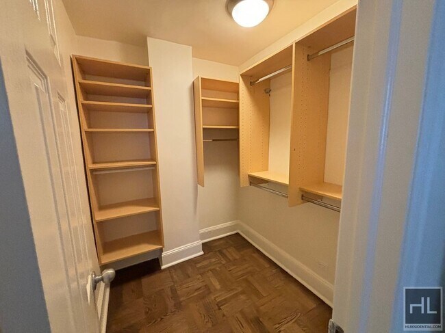 Photo - East 79th Street Unidad 2O