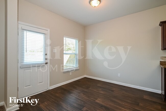 Photo - 14281 Bridgeview Ln