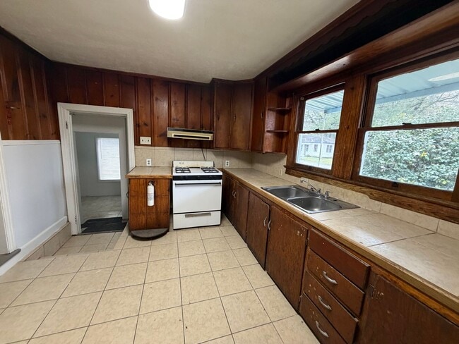 Photo - FOR RENT in Lafayette!