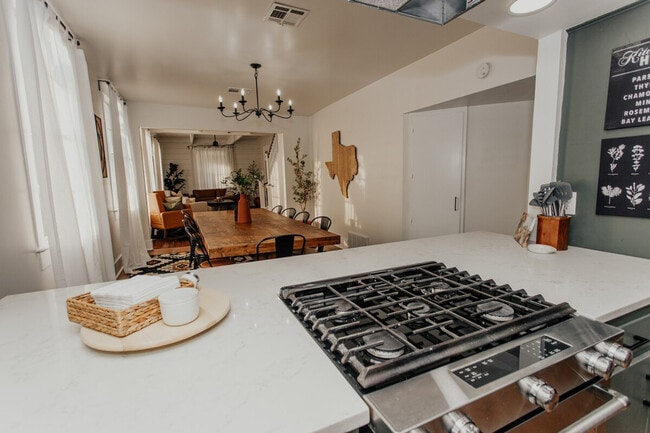 Photo - 3728 Homan Ave Unit SI ID1352453P