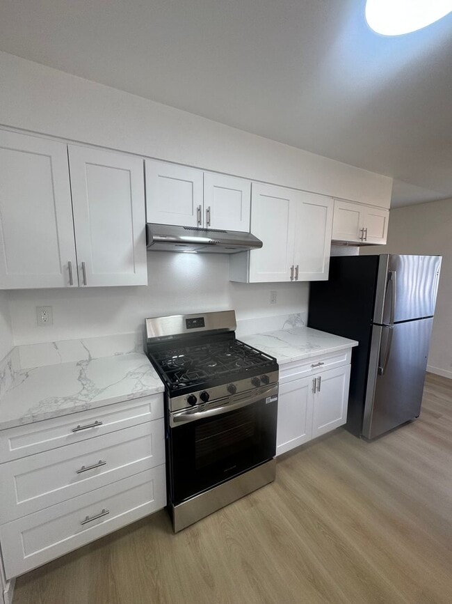 10541 Sycamore Ave Unit 10541