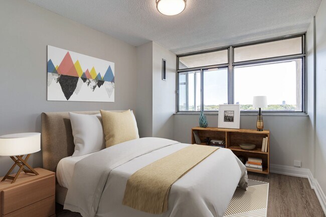 Photo - 100 Sprucewood Ct