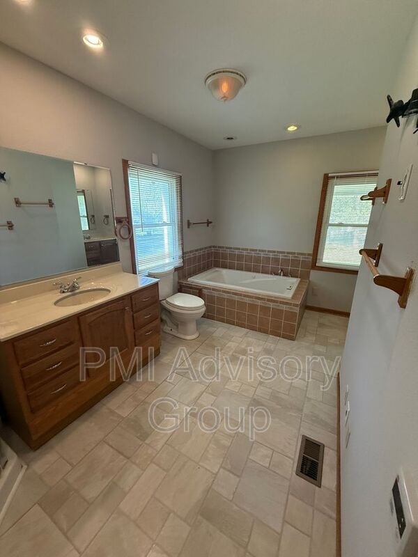 Photo - 2347 SE Pennsylvania Ave