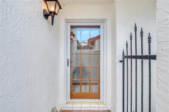 Photo - 136 Florida Shores Blvd