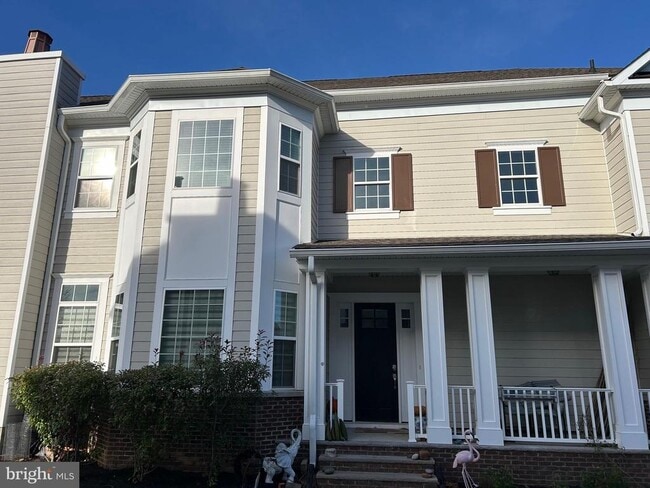 Building Photo - 30 Hamilton Dr