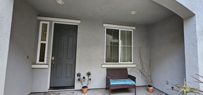 Photo - 2568 Heron Ct