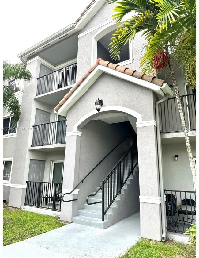 Building Photo - 15480 SW 284th St Unit 2307