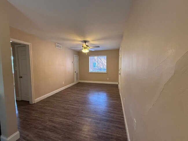 Photo - 1740 NW 17th St Unit 1740-4