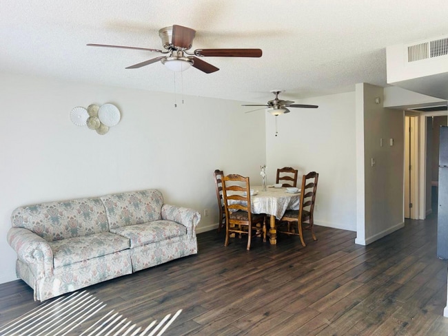 Photo - 4444 N 7th Ave Unidad 107