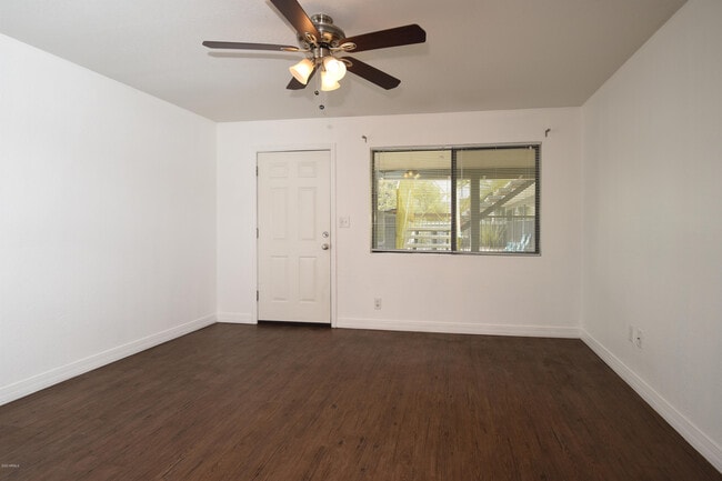 Photo - 502 E Mariposa St Unit 106